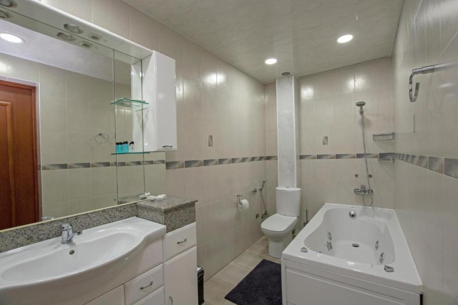 Hotel Season Yerevan Luaran gambar