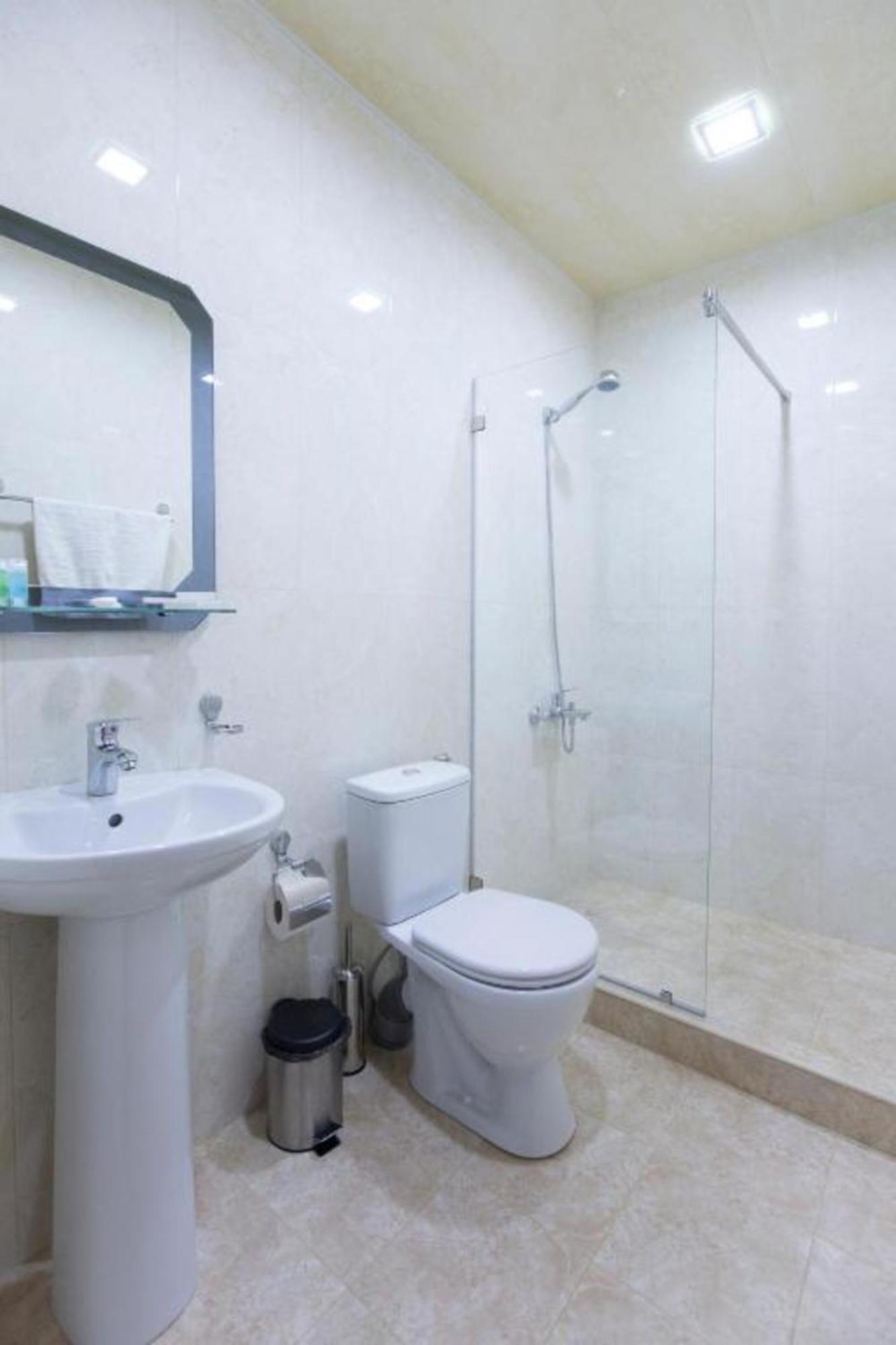 Hotel Season Yerevan Luaran gambar