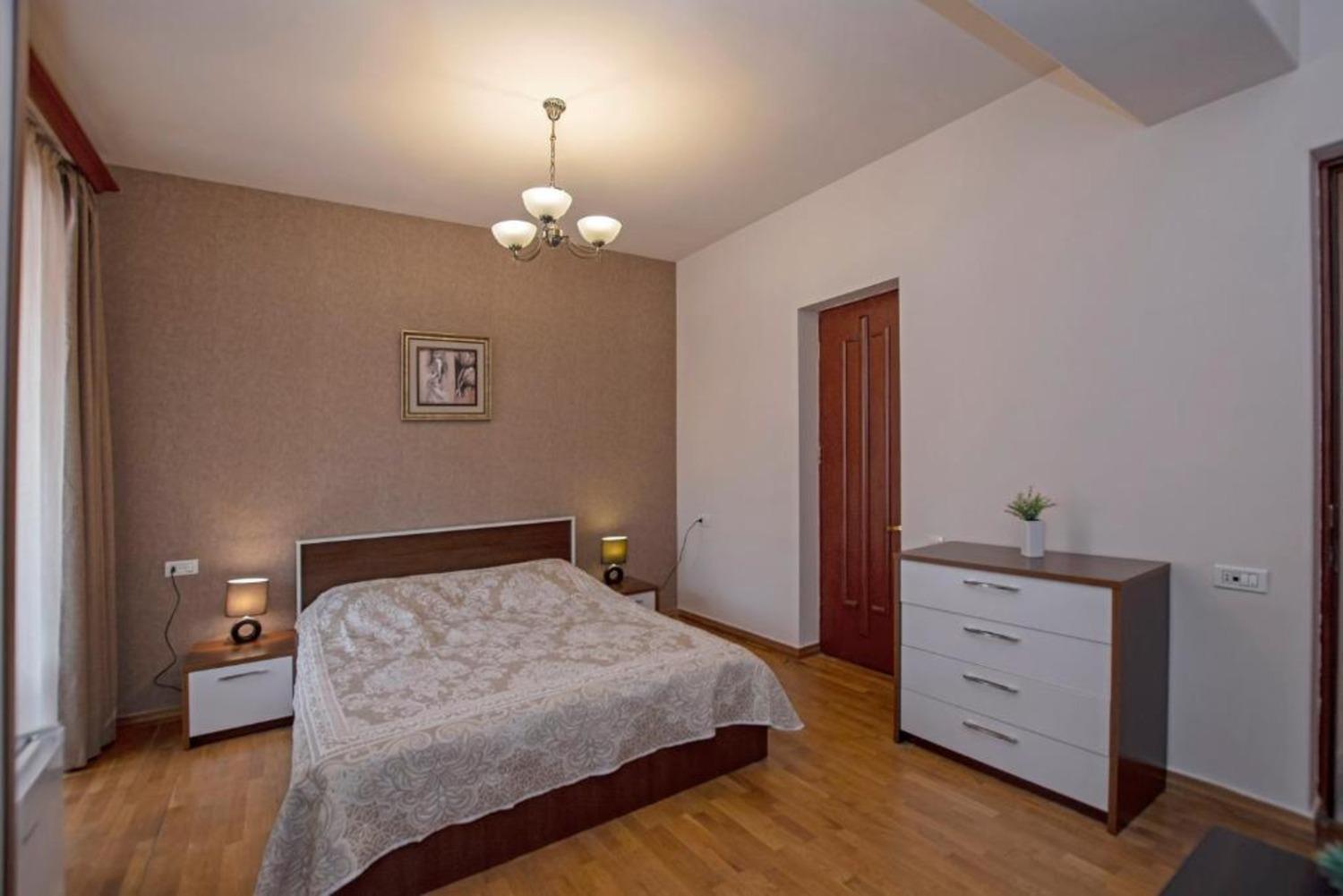 Hotel Season Yerevan Luaran gambar