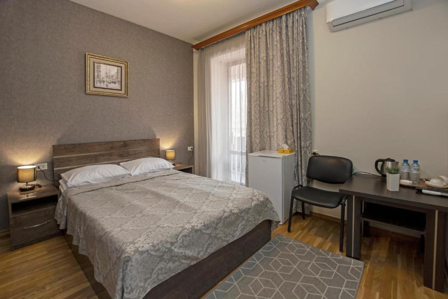 Hotel Season Yerevan Luaran gambar